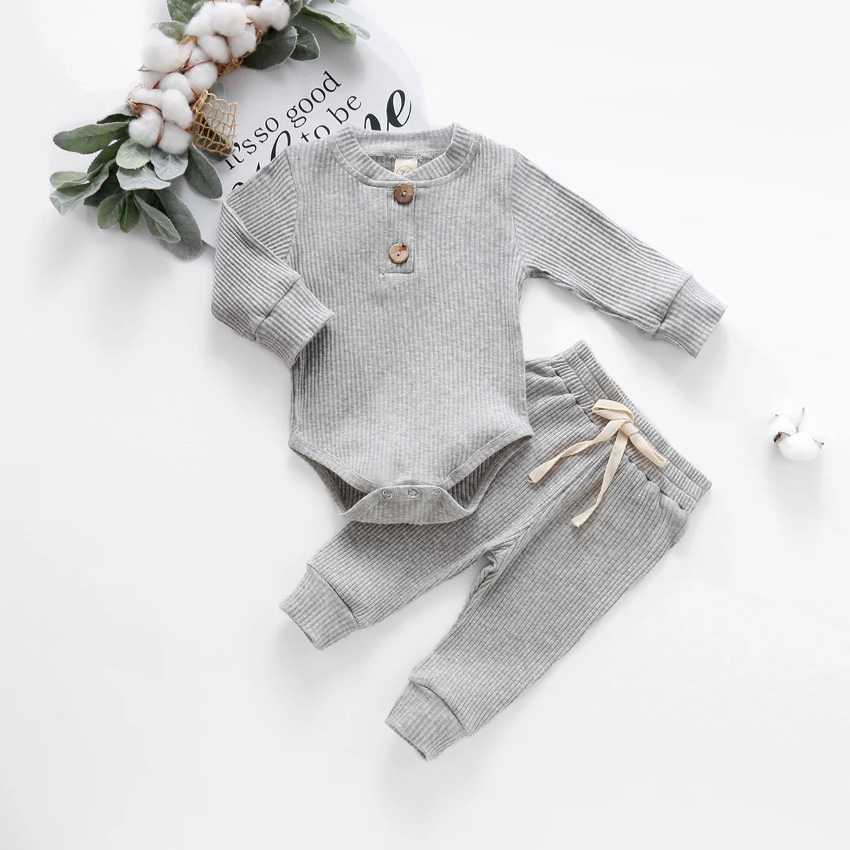 Newborn Ribbed Outfit Set – Long Sleeve Bodysuit & Soft Pants (2-Piece)